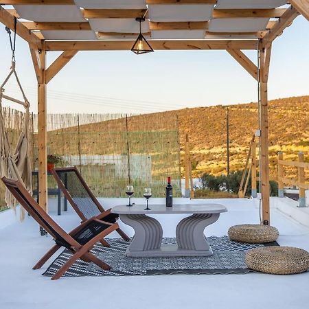 Milos Guesthouse Triovasalos Ngoại thất bức ảnh